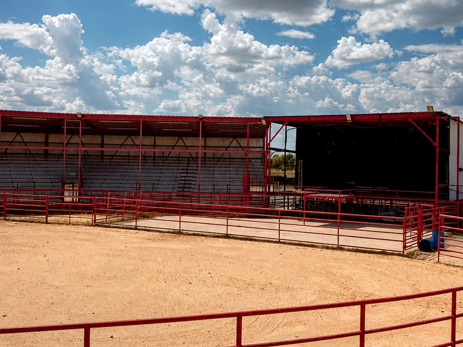 Gradas y escenario